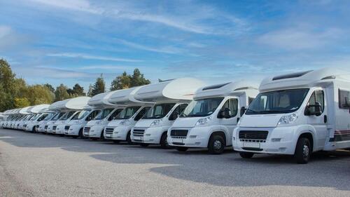 Foto - Stellplatz für WohnmobilWohnwagen bis Ende März zu vermieten