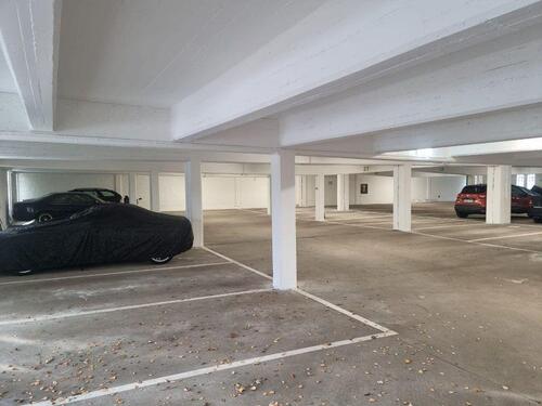 Foto - Tiefgaragenstellplatz jetzt verfügbar!