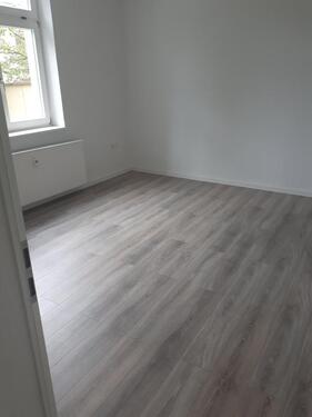 Foto - Großzügige 3 Raum Wohnung - 990,00&nbsp;EUR Kaltmiete, ca.&nbsp; 103,00&nbsp;m&sup2;