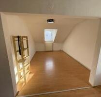 2 ZImmer Küche Bad in TOP Lage im Philosophenweg DG - Kassel Südstadt