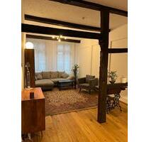 Altbauwohnung in Essen-Werden - 1.100,00&nbsp;EUR Kaltmiete, ca.&nbsp; 82,00&nbsp;m&sup2; in Essen (PLZ: 45239) Stadtbezirk IX