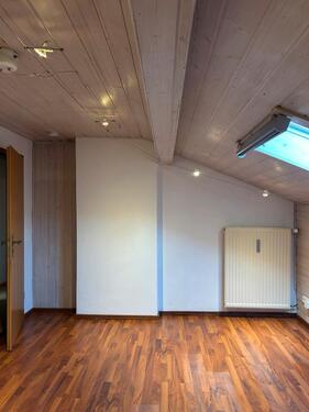 Foto - 1 Zimmer Dachgeschoßwohnung zur Miete in Schleching