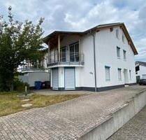Gepflegte Doppelhaushälfte 6 ZKB, ca. 204m² WFL, in verkehrsberu - Mackenbach