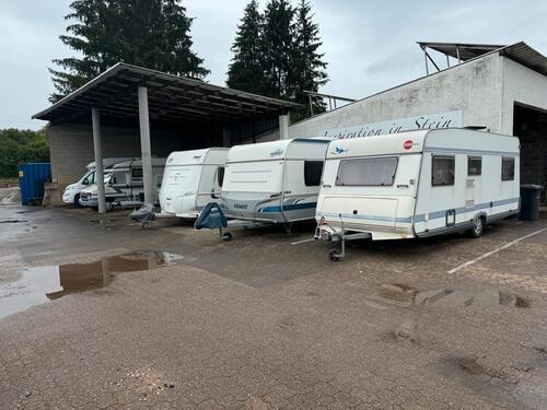 Foto - Stellplatz Wohnmobil, Wohnwagen, Anhänger, Boot, Motorrad, Autos