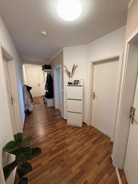 Foto - 3- Raumwohnung - 620,00 EUR Kaltmiete,
