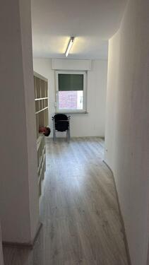 Foto - kleines Zimmer oder als Büro,12qm,1 A LAGEZENTRUM AUF DER BAHNHOFSTR.48,ALSDORF