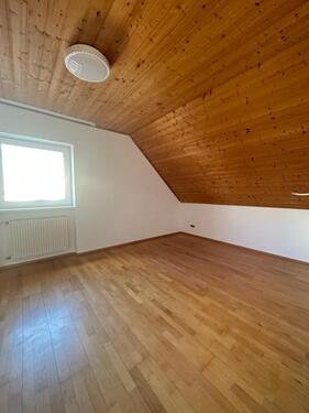 Foto - 6 Zimmer Etagenwohnung in Niederaichbach