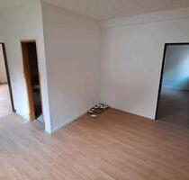 Fleckenberg - 75 m² Wohnung frisch renoviert mit Gartenmitnutzung - Schmallenberg