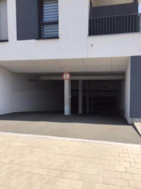 Foto - Sicherer und Sauberer TG Stellplatz im Schanzer Carrée