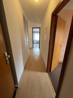 Foto - Lichtdurchflutete 4-Raum Wohnung mit moderner Einbauküche