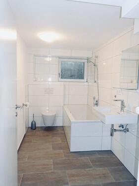 Foto - 1 Zimmer Wohnung, EBK, Bad+BW, Strom,Wasser,Heizung, Internet ink