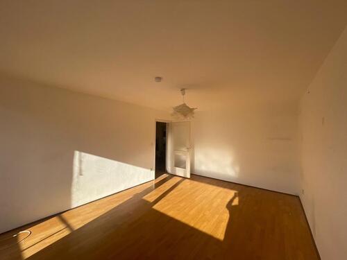 Foto - Helle 75qm 3-Zimmer Wohnung mit Loggia