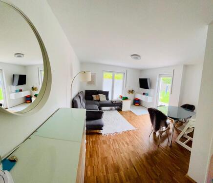 Foto - von Privat, 3-Zimmer Wohnung mit 270 qm Privatgarten in Aschheim