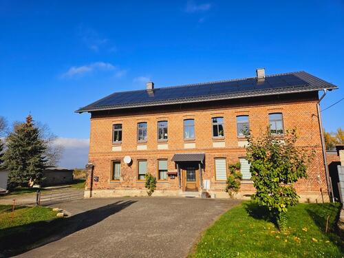 Foto - Ökologisch saniertes Mehrfamilienhaus zwischen Leipzig und Jena
