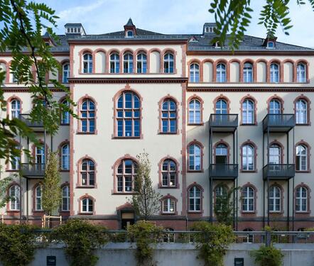 Foto - 3 Zimmer Dachgeschoßwohnung zur Miete in Wiesbaden