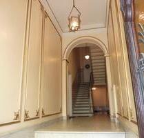 2 - Zi Wohnung, Elberfeld, Gartenmitnutzung, ab 1.6. oder früher - Wuppertal Arrenberg