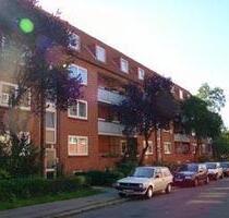 Günstige 2-Zimmer-Dachgeschosswohnung in Düneberg - Geesthacht