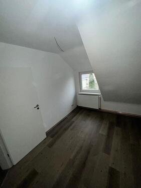 Foto - 2 Zimmer Dachgeschoßwohnung zur Miete in Alfeld (Leine)
