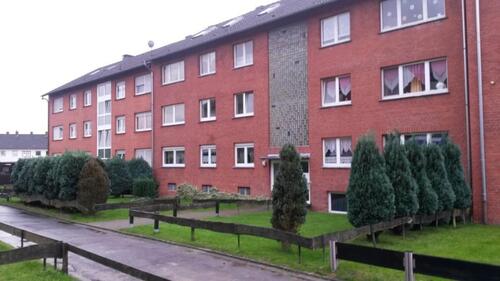 Foto - 4 Zimmer-Wohnung mit Balkon und Garage