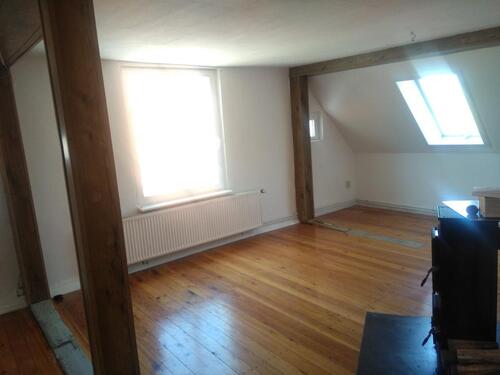 Foto - Dachgeschosswohnung Altbau, 3 Zimmer mit Tageslichtbad