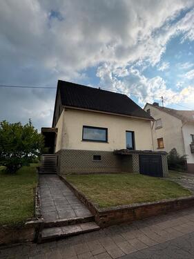 Foto - Einfamilienhaus in Nonnweiler - 175.000,00 EUR Kaufpreis,