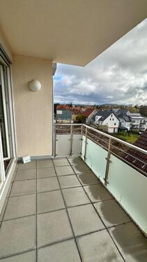 Foto - Topmoderne 3,5-Zimmer-Wohnung mit Tiefgarage & Balkon