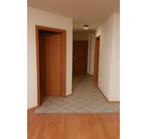 2-Zimmer-Wohnung mit Balkon und Garage in Ichenhausen