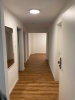 Neu sanierte 4-Zimmerwohnung mit Garage in Thurnau-Hutschdorf