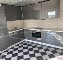 Helle 3-Zimmer 89m² Dachgeschosswohnung mit Balkon und Garage - Hohenfels