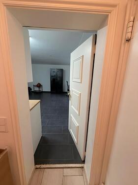 Foto - 1 Zimmer Souterrain Wohnung möbliert in Köln Weiden