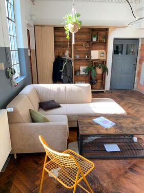 Foto - Gemeinschaft statt alleine: Platz in kreativem Co-Working-Space