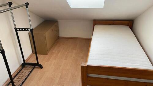 Foto - 1 Zimmer Dachgeschoßwohnung zur Miete in Nürnberg