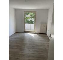 Sehr schöne renovierte 2 Zimmer Wohnung mit Balkon in Gelsenkirchen zu vermieten