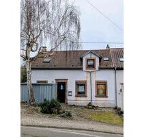 Doppelhaushälfte in Köllerbach mit Garten in zentraler Lage - Püttlingen