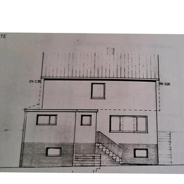 Foto - Einfamilienhaus zu verkaufen - 270.000,00&nbsp;EUR Kaufpreis, ca.&nbsp; 90,00&nbsp;m&sup2;