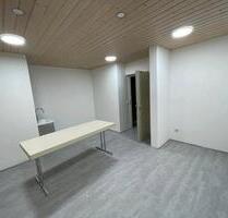 BüroPraxis - 425,00&nbsp;EUR Kaltmiete, ca.&nbsp; 16,00&nbsp;m&sup2; in Rastatt (PLZ: 76437)