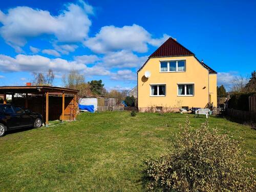 Foto - 2345 qm Bauland mit Haus zu verkaufen.