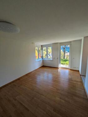 Foto - Helle 2-Zimmer-Wohnung mit Einbauküche, Stellplatz in Oberprechta