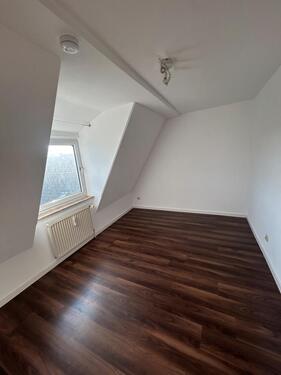 Foto - Maisonette-WHG für Studis Azubis - Nähe Lutherkirche OS