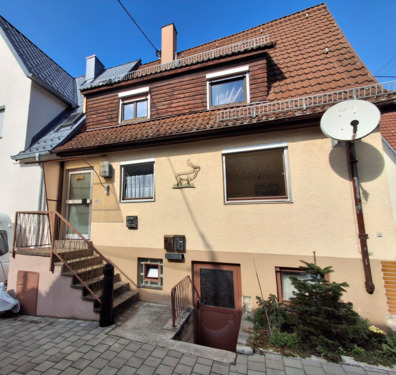 Foto - Doppel-Haus-Hälfte (2 Wohnungen Einfamilienhaus) mit Potential