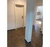 3 Zimmer Wohnung zu Vermietung - 975,00&nbsp;EUR Kaltmiete, ca.&nbsp; 68,00&nbsp;m&sup2; in Bad Salzuflen (PLZ: 32105)