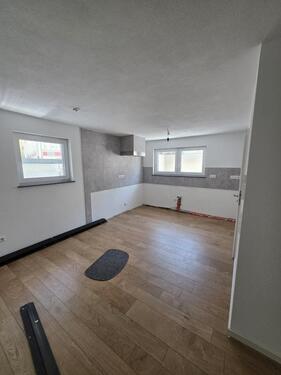 Foto - Leerstehende 1,5 Zi Wohnung oder als BüroHobbyraum*ERDWÄRME*