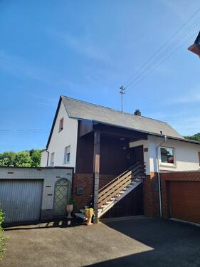 Foto - Großes Haus von Privat mit GartenGarageSchuppenGrillstelle