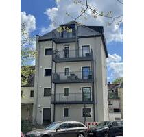 Stilvolle und kernsanierte EG Wohung, 3-ZKB mit Garten & Terasse in Trier,