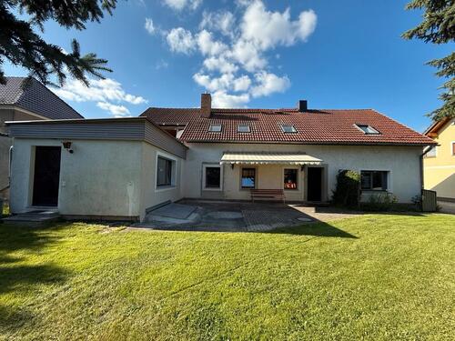Foto - Einfamilienhaus mit 5 Zimmern und Garten zur Miete
