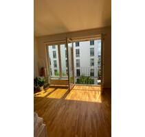 Moderne, möblierte Wohnung zur Untermiete (1 Monat) - Frankfurt am Main Mitte-Nord