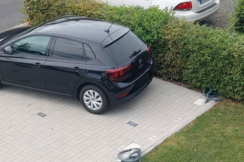 Foto - Gepflasterter Außenstellplatz zu vermieten