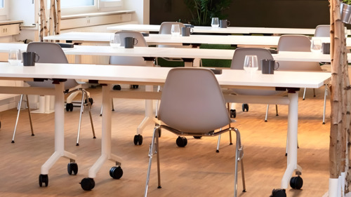 Foto - Fester Schreibtisch (FixDesk) – 247, All-in, modernes Büro – Nür