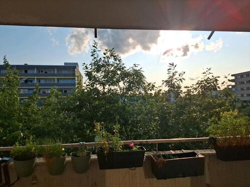 Foto - 1-Zi-Wohnung, voll möbliert, mit Balkon in guter Lage