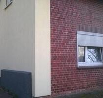 kleine 2 Zimmerwohnung mit eigenem Eingang im ersten OG in Silixen - Extertal